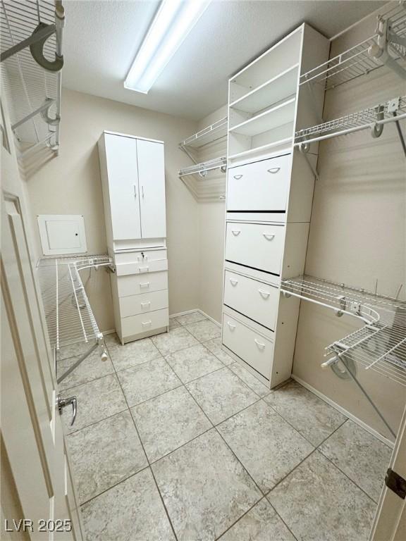 3005 Walnut Park Ct, Henderson, NV 89052 - photo 24