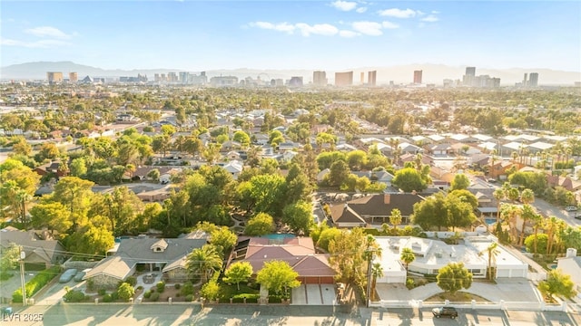 3841 Hildebrand Ln, Las Vegas, NV 89121 - photo 88