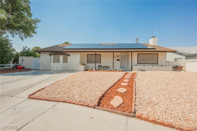 4420 Thompson Cir, Las Vegas, NV 89107 - photo 1