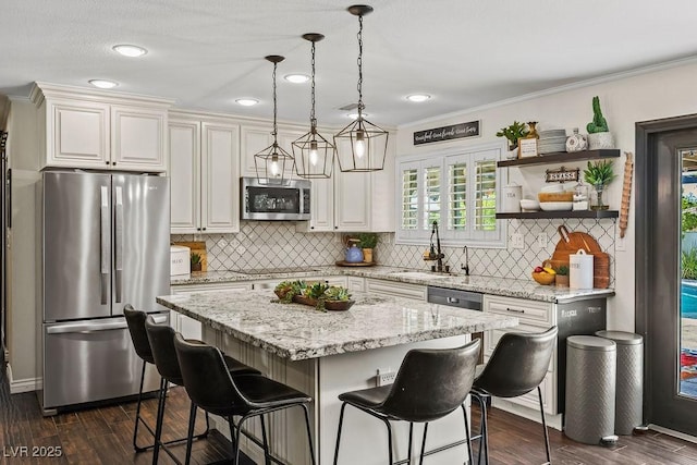 8715 W Hammer Ln, Las Vegas, NV 89149 - photo 4