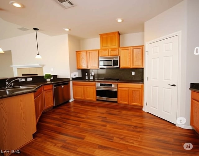 7810 Sundial Peak St, Las Vegas, NV 89166 - photo 3