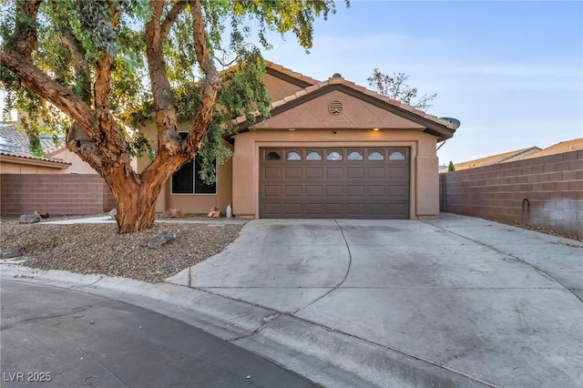 8252 Roselle Ct, Las Vegas, NV 89129 - photo 1