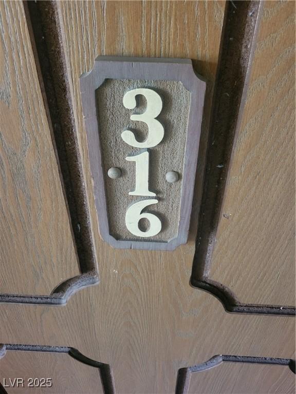 750 S Royal Crest Cir Unit 316, Las Vegas, NV 89169 - photo 1