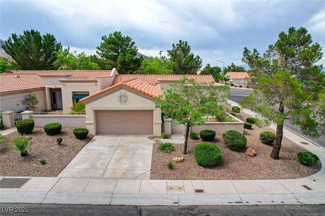 10616 Sky Meadows Ave, Las Vegas, NV 89134 - photo 40