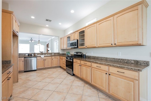 17 Caprington Rd, Henderson, NV 89052 - photo 7