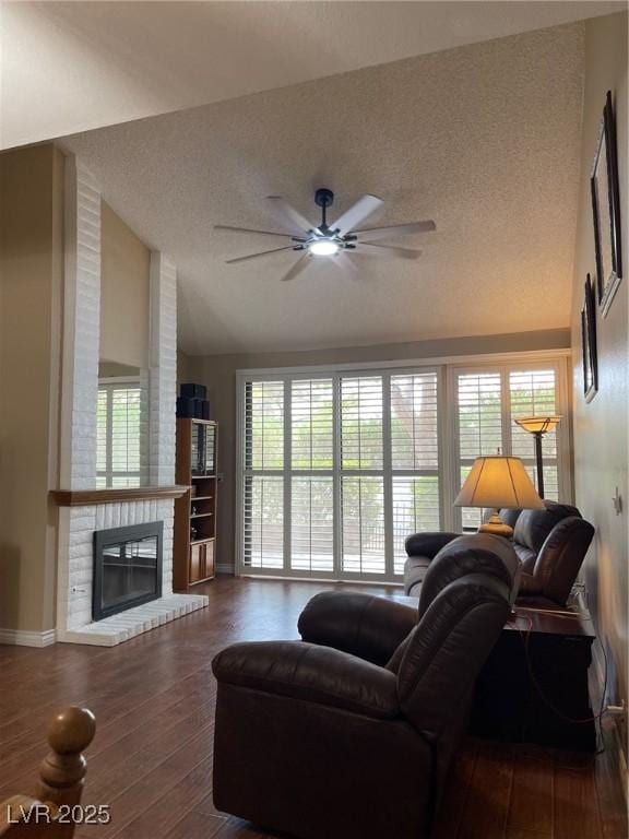 2721 San Lago Ct, Las Vegas, NV 89121 - photo 3