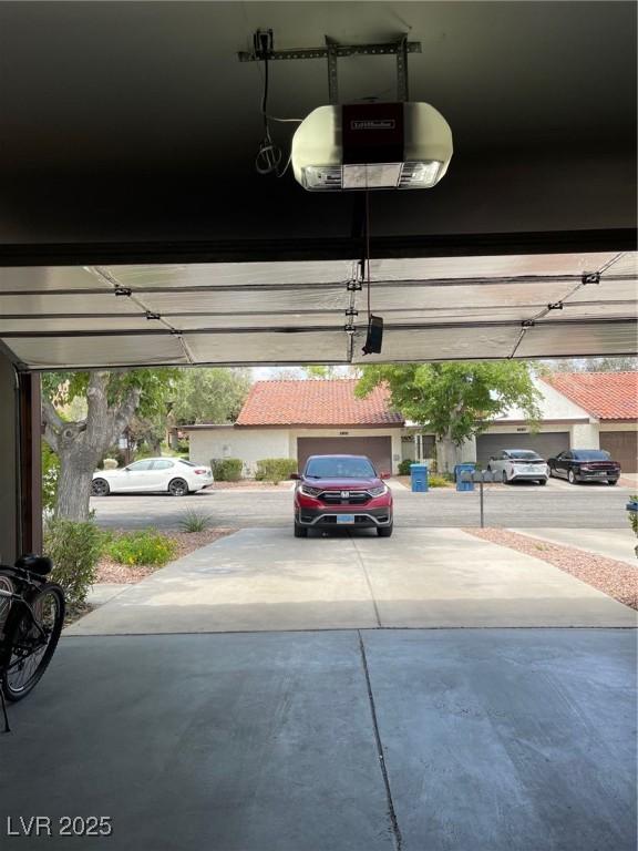 2721 San Lago Ct, Las Vegas, NV 89121 - photo 9