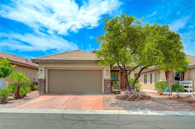 5977 Falconer Ave, Las Vegas, NV 89122 - photo 1
