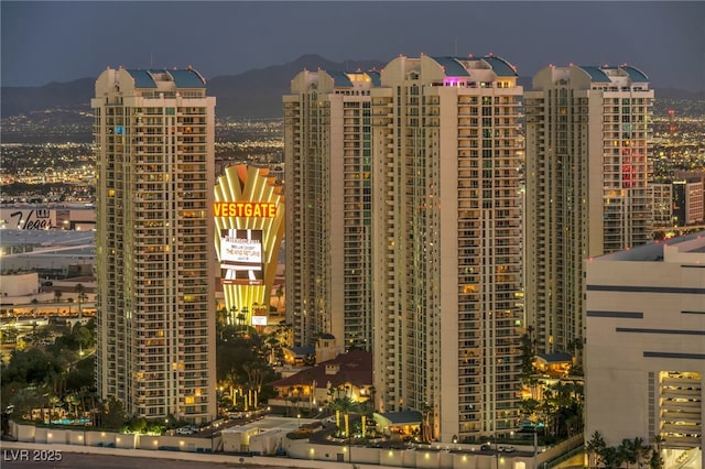 200 W Sahara Ave Unit 3702, Las Vegas, NV 89102 - photo 11