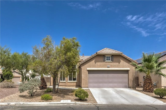 5209 Mountain Garland Ln, Las Vegas, NV 89081 - photo 1