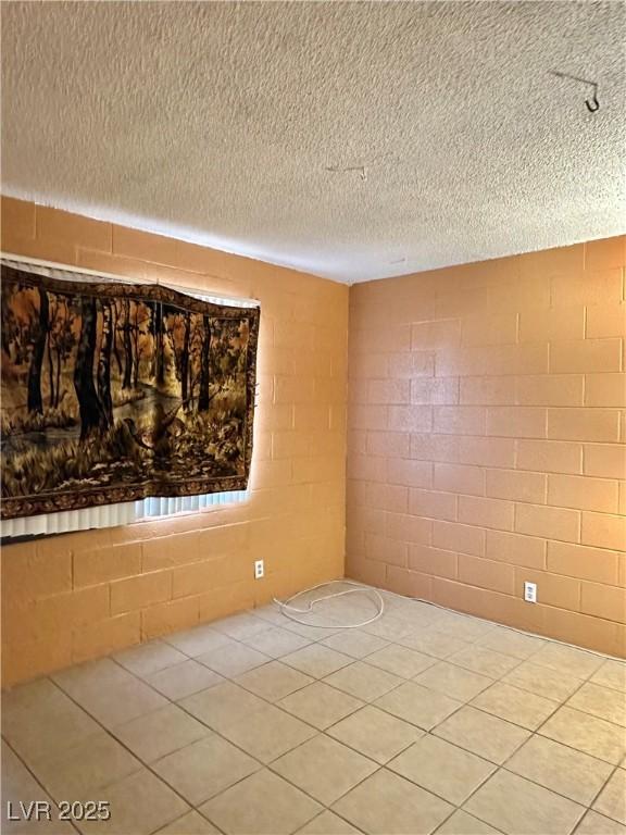 2858 Puenta St, Las Vegas, NV 89121 - photo 21