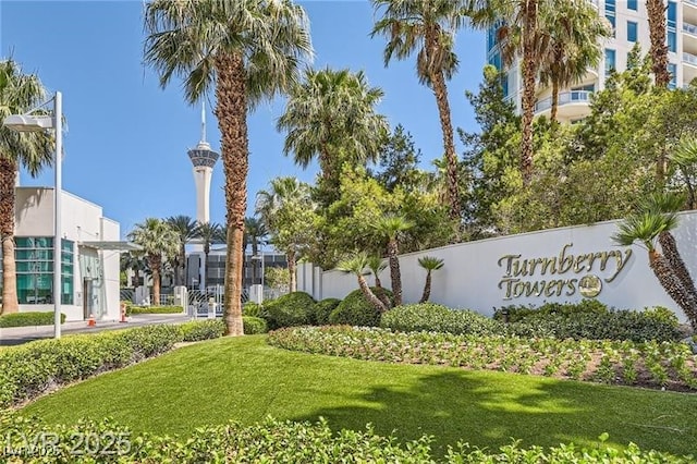 322 Karen Ave Unit 807, Las Vegas, NV 89109 - photo 1