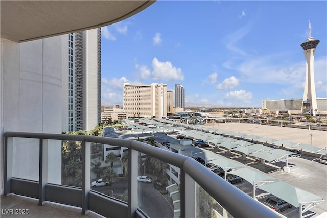 322 Karen Ave Unit 807, Las Vegas, NV 89109 - photo 1