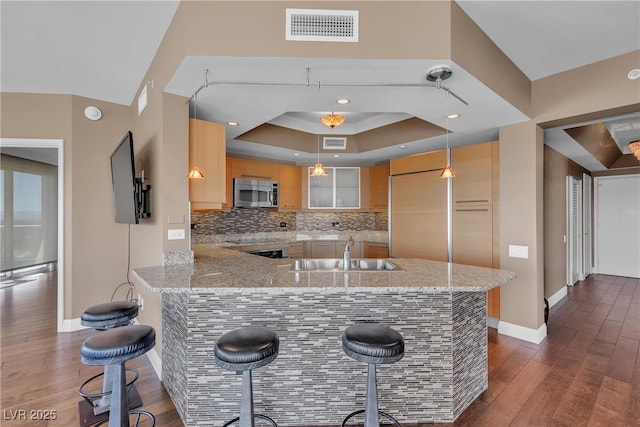 322 Karen Ave Unit 807, Las Vegas, NV 89109 - photo 8