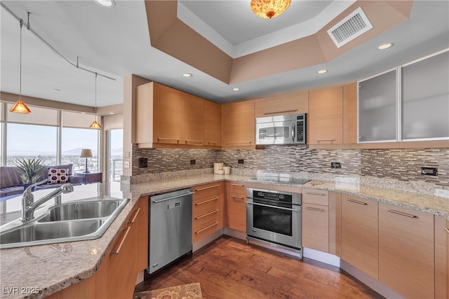 322 Karen Ave Unit 807, Las Vegas, NV 89109 - photo 9