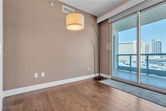322 Karen Ave Unit 807, Las Vegas, NV 89109 - photo 31