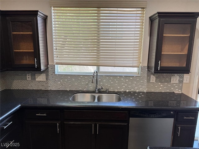 10118 Farmington Hall Ct, Las Vegas, NV 89129 - photo 7