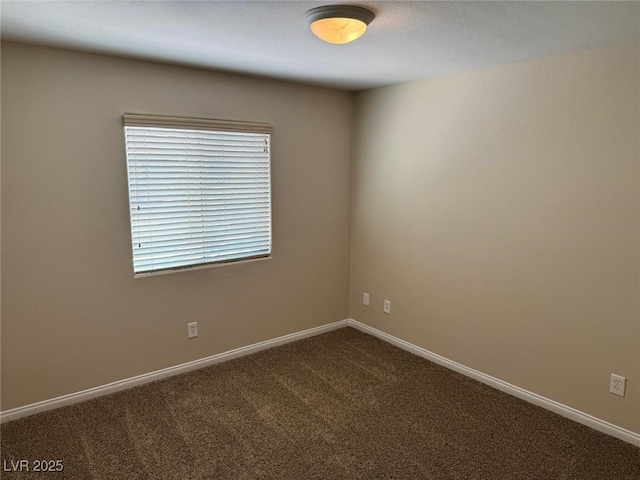 10118 Farmington Hall Ct, Las Vegas, NV 89129 - photo 30