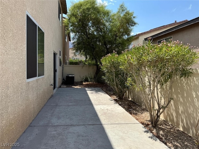10118 Farmington Hall Ct, Las Vegas, NV 89129 - photo 40