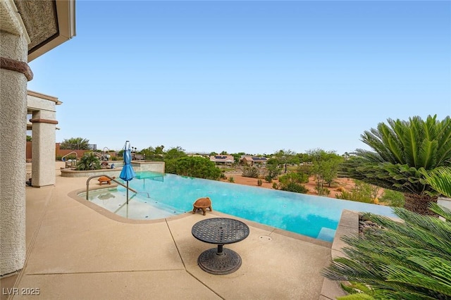 2544 Forest City Dr, Henderson, NV 89052 - photo 4