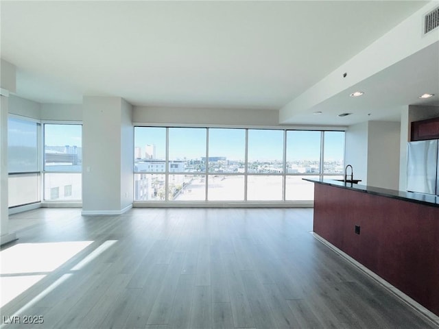 4575 Dean Martin Dr Unit 600, Las Vegas, NV 89103 - photo 2