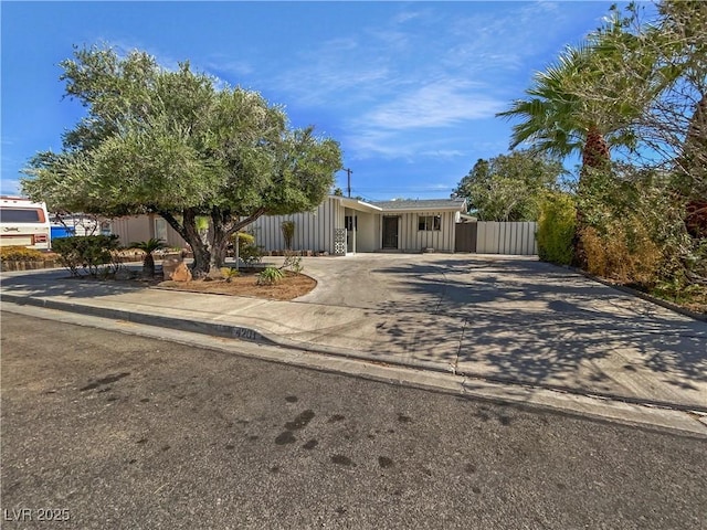 4201 Las Lomas Ave, Las Vegas, NV 89102 - photo 9