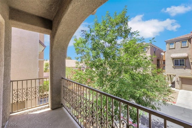 8685 Estrella Bonita Ct, Las Vegas, NV 89147 - photo 25