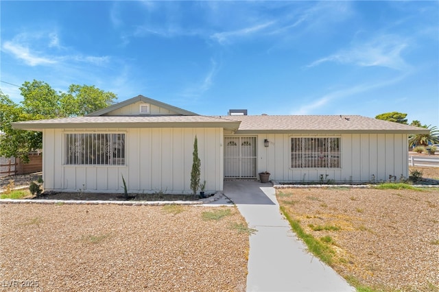 3375 W Capovilla Ave, Las Vegas, NV 89118 - photo 1