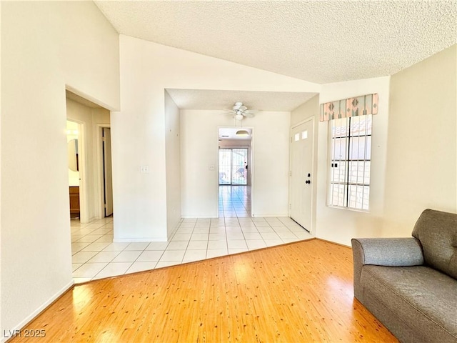 4658 Cosley Dr, Las Vegas, NV 89147 - photo 4