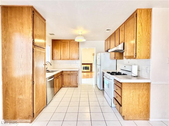 4658 Cosley Dr, Las Vegas, NV 89147 - photo 5