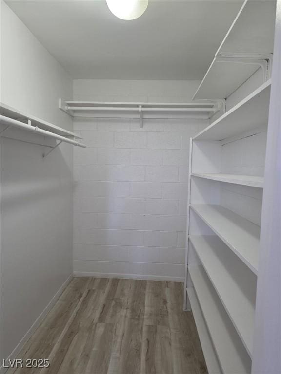 575 S Royal Crest Cir Unit 26, Las Vegas, NV 89169 - photo 7