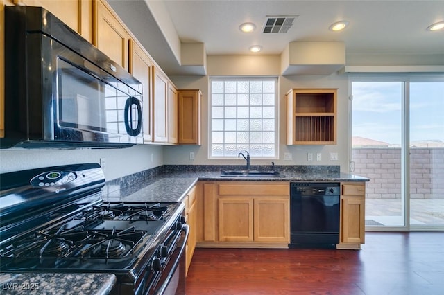 8607 Rowland Bluff Ave, Las Vegas, NV 89178 - photo 20