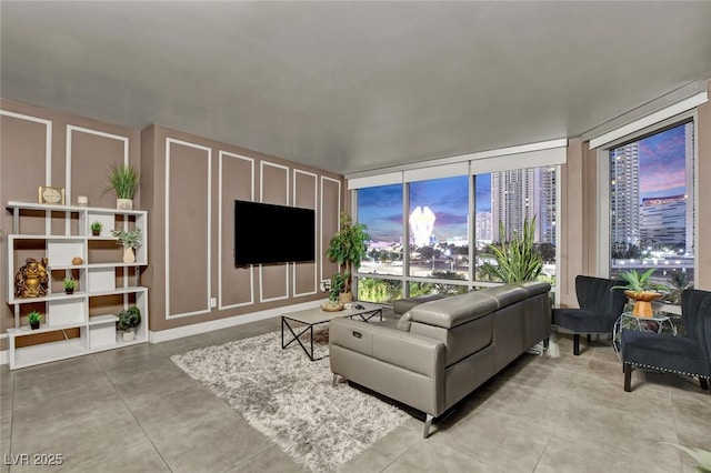 222 Karen Ave Unit 501, Las Vegas, NV 89109 - photo 9