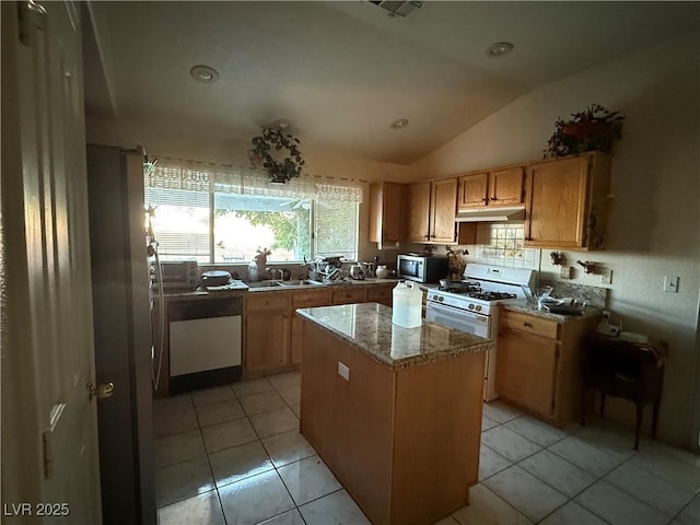 320 New Hope Dr, Henderson, NV 89014 - photo 11