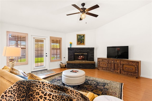 3935 Saddlewood Ct, Las Vegas, NV 89121 - photo 2