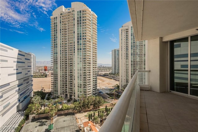 2877 Paradise Rd Unit 1604, Las Vegas, NV 89109 - photo 5