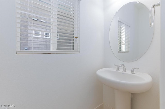 5384 Knitmore Ct, Las Vegas, NV 89139 - photo 5