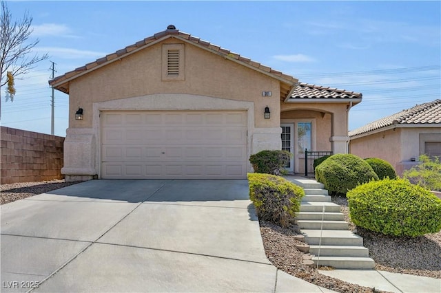 301 Sonoma Valley St, Las Vegas, NV 89144 - photo 2