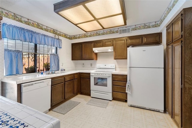 4636 Comnor Hill Ln, Las Vegas, NV 89121 - photo 8