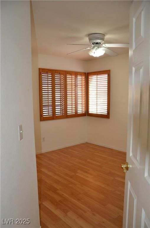 7516 Holloran Ct, Las Vegas, NV 89128 - photo 13