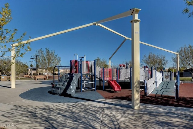 2561 Diplomacy Pointe Ct, Henderson, NV 89052 - photo 44