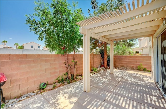 5611 Leaning Oak Ave, Las Vegas, NV 89118 - photo 38