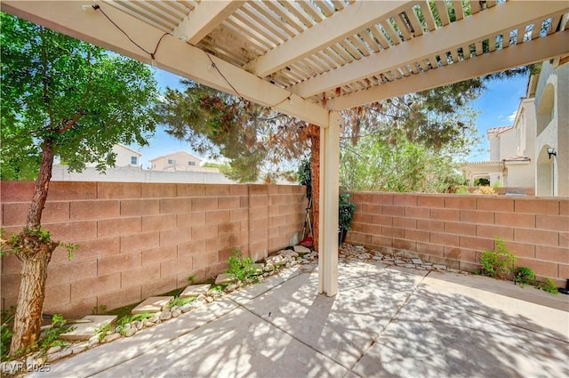 5611 Leaning Oak Ave, Las Vegas, NV 89118 - photo 41
