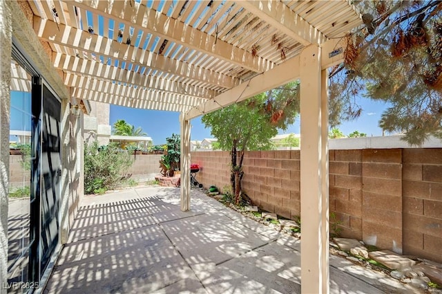 5611 Leaning Oak Ave, Las Vegas, NV 89118 - photo 42