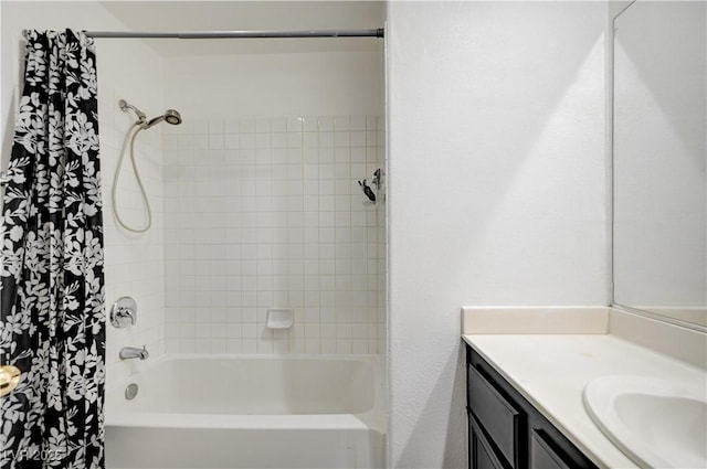 5611 Leaning Oak Ave, Las Vegas, NV 89118 - photo 28