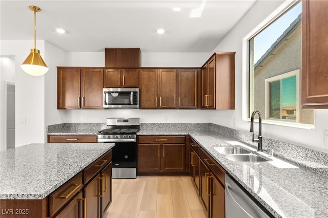 5606 Spring Trellis St, Las Vegas, NV 89113 - photo 6