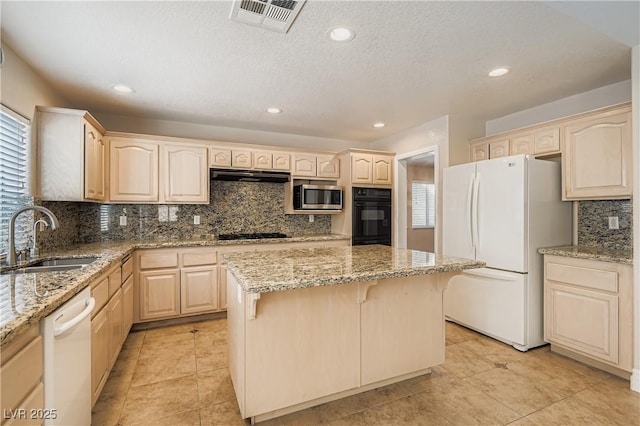 7912 Magnolia Glen Ave, Las Vegas, NV 89128 - photo 10