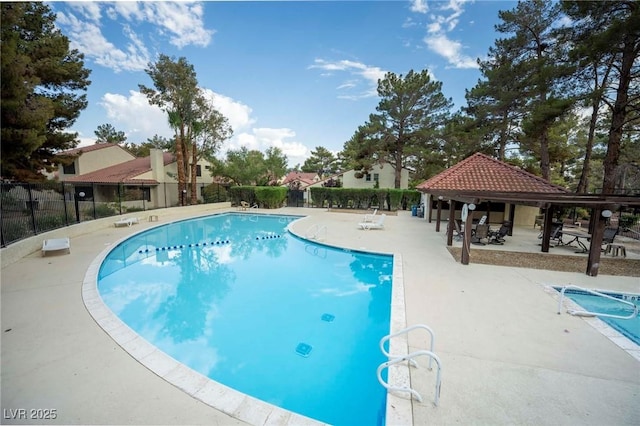 2841 Glendevon Cir, Henderson, NV 89014 - photo 32