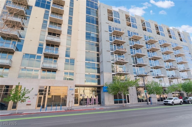 353 E Bonneville Ave Unit 746, Las Vegas, NV 89101 - photo 7