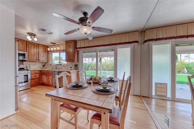 8262 Palmada Dr, Las Vegas, NV 89123 - photo 14